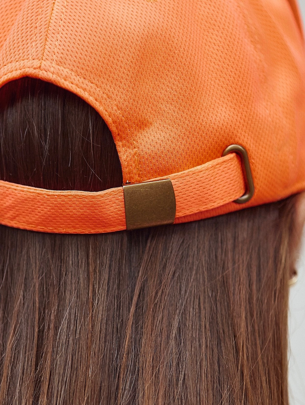 ORANGE NEON