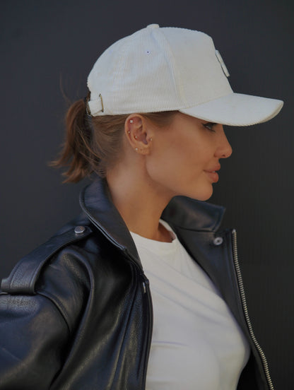 WHITE FFF